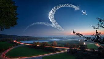 米兰电竞官方网站-光影交织，虚拟与现实的极致碰撞！